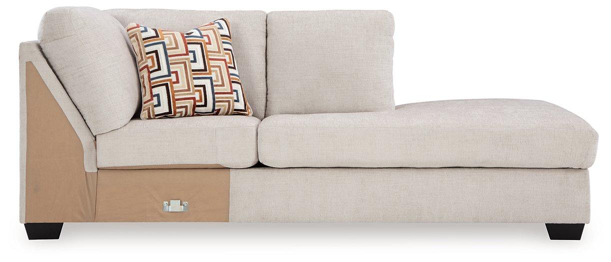 Aviemore Sectional with Chaise