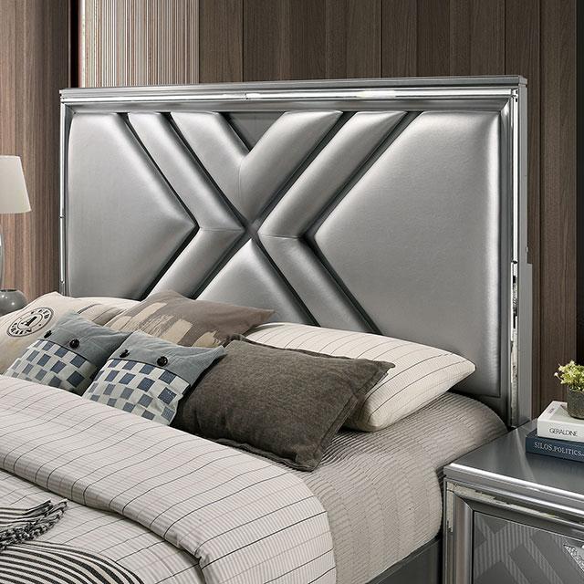 Emmeline Bed Silver & White