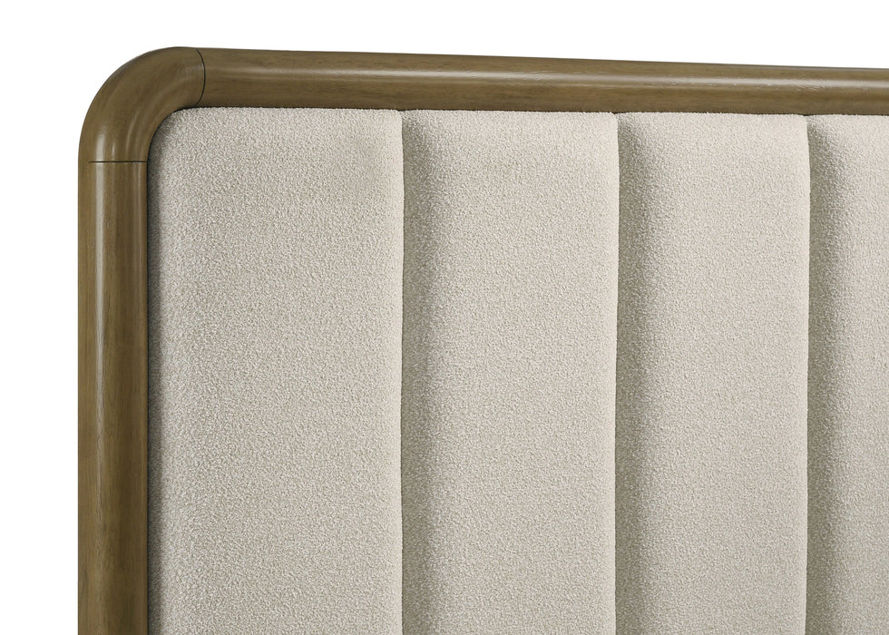 Amsbury Panel Bed